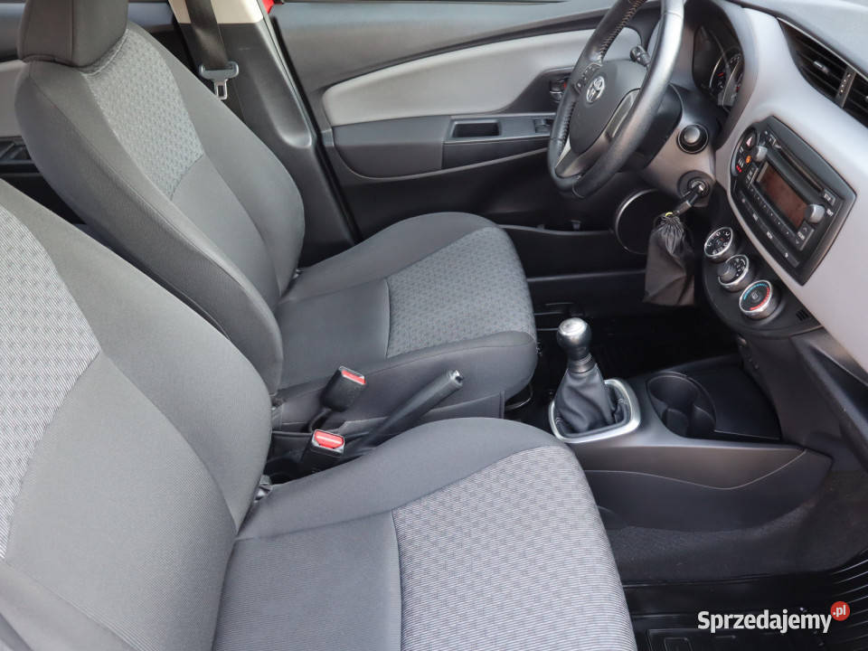 Toyota Yaris 10 VVTi 51KM Katowice