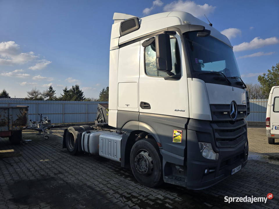 Ciągnik siodłowy MERCEDESBENZ Actros 1845 2016 r Samochody ciężarowe Rudolfowo
