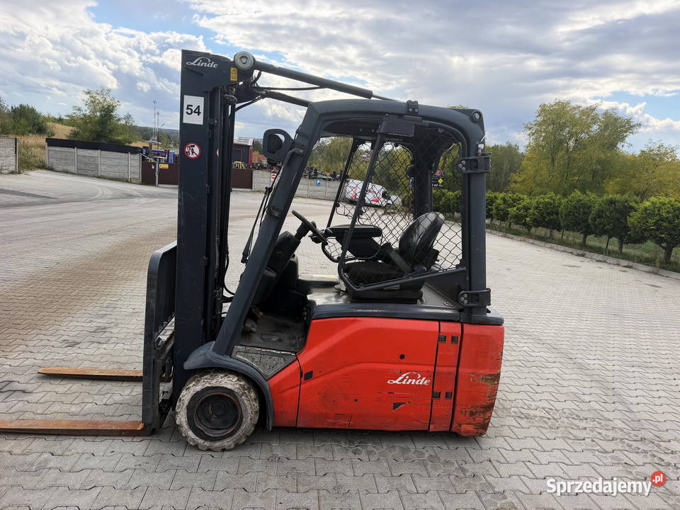 wózek widłowy elektryczny LINDE E20L Triplex