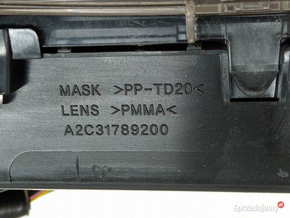 LICZNIK E18 A2C31789200 18 B HYB Toyota Auris II