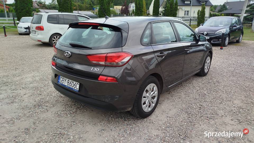 Hyundai i30 14 MPI 100 Salon Potwierdzony Bytów