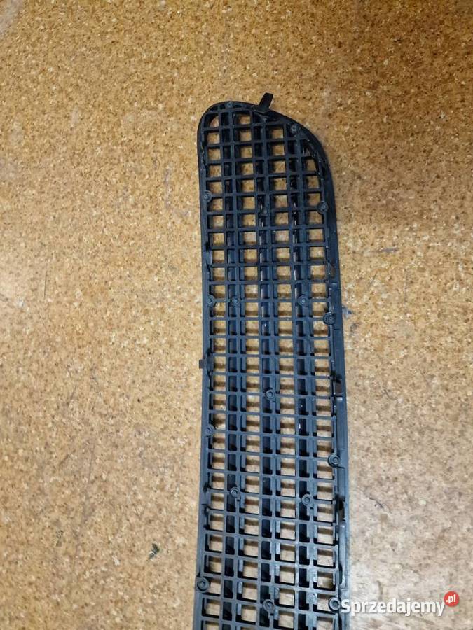 BMW E65 E66 WLOT ATRAPA KRATKA MASKI BLACK 2993cm3 Klucze