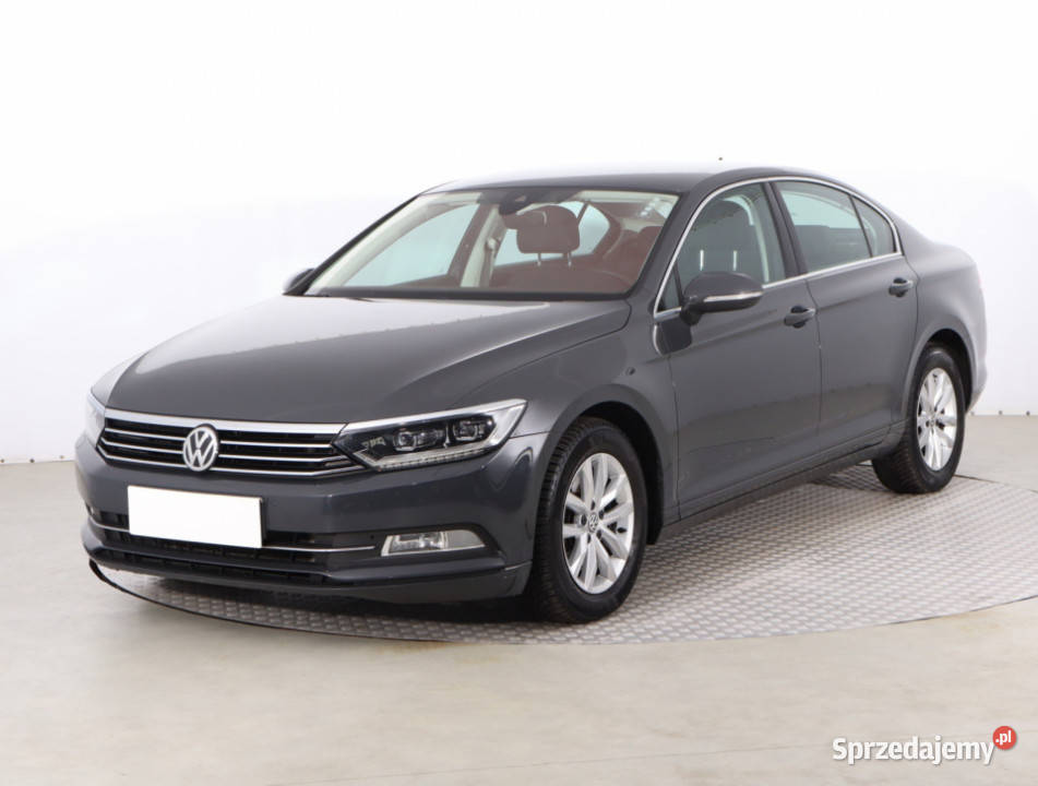VW Passat 18 TSI benzyna Piaseczno sprzedam
