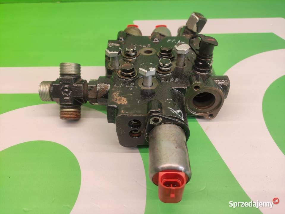 Zawór hydrauliczny 44913658 5193976 HOLLAND Wilkowo