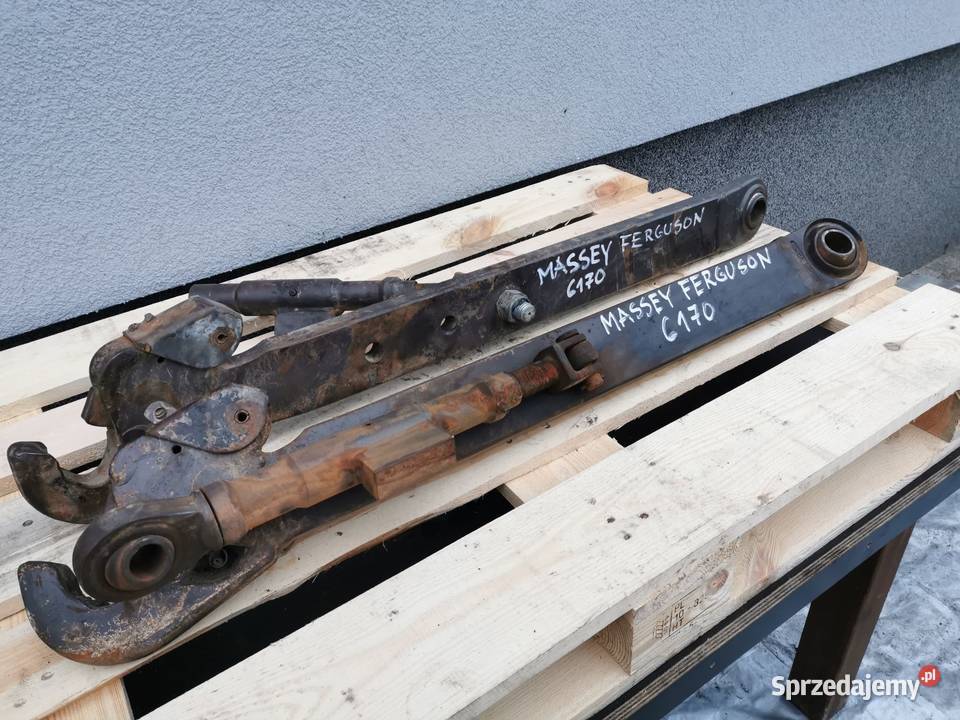 Ramiona Dolne podnośnika Massey Ferguson 6170