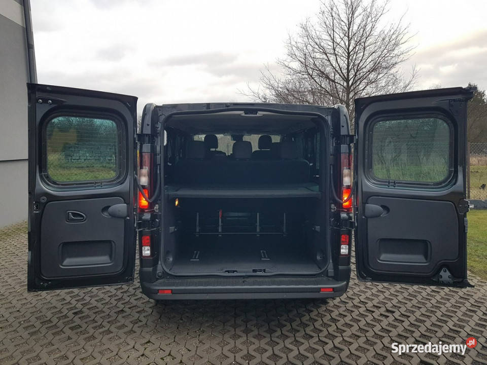 Renault Trafic 8 OSÓB 2xDRZWI BOCZNE PRZESUWNE Zarejestrowany w Polsce Poręba