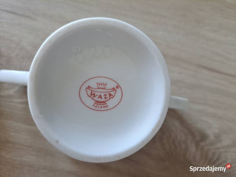 Cukierniczka porcelanowa z czasów PRLu WAZA Radom