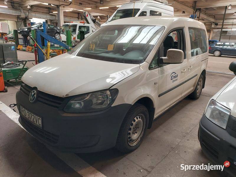 VOLKSWAGEN CADDY 2012 1598 ccm 102 Poznań