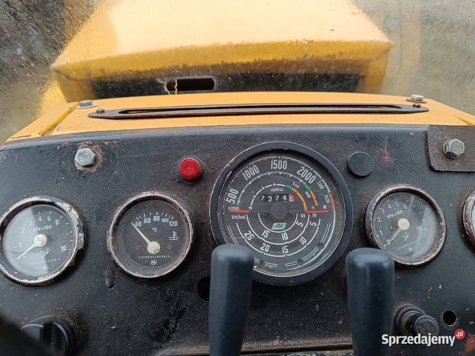 Sprzedam ciągnik rolniczy Ursus 1222 1986 32000 nieuszkodzony wielkopolskie Włoszakowice