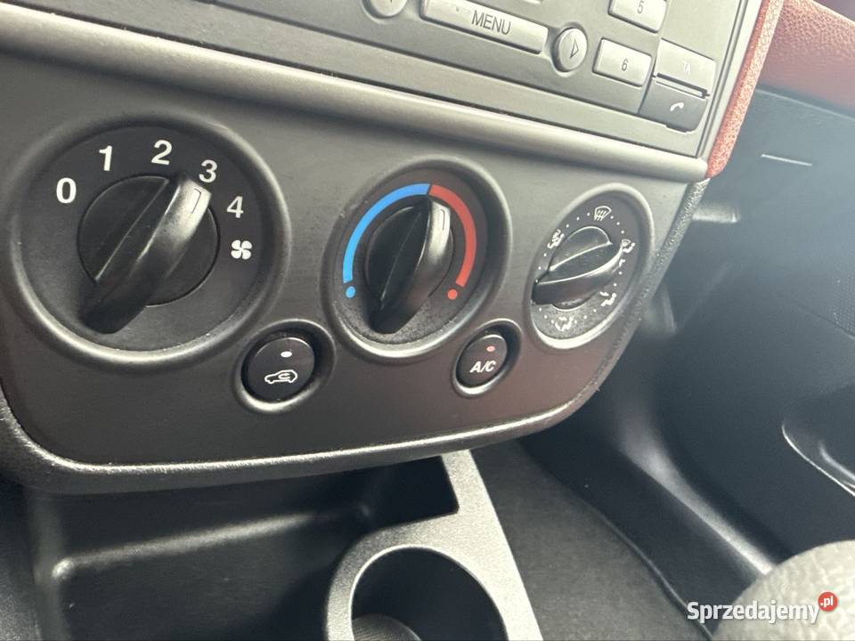 Ford Fiesta 14 benzyna LIFT Klimatyzacja Super aluminiowe felgi Bierutów