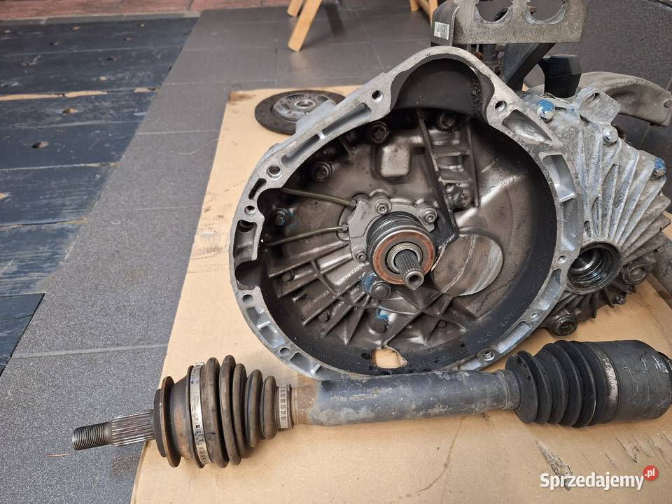 Skrzynia i sprzęgło w245 osobowe wielkopolskie Gniezno