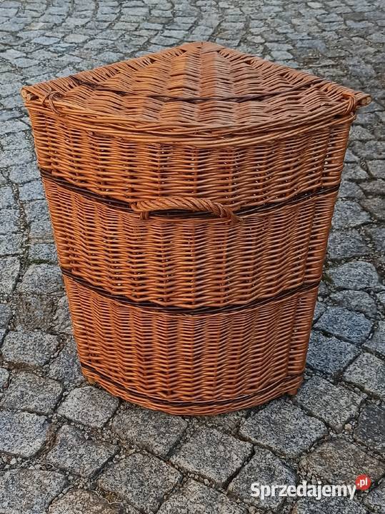 kosz wiklinowy narożny