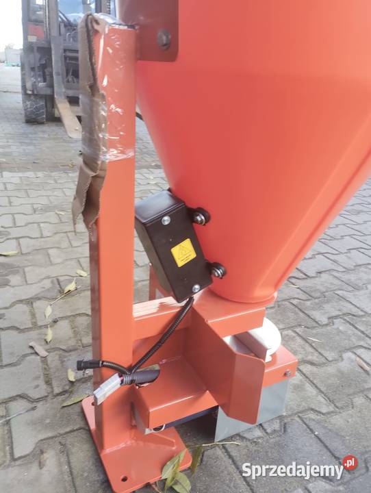 PiaskarkoSolarka Posypywarka SIEWMET 12v nieuszkodzony