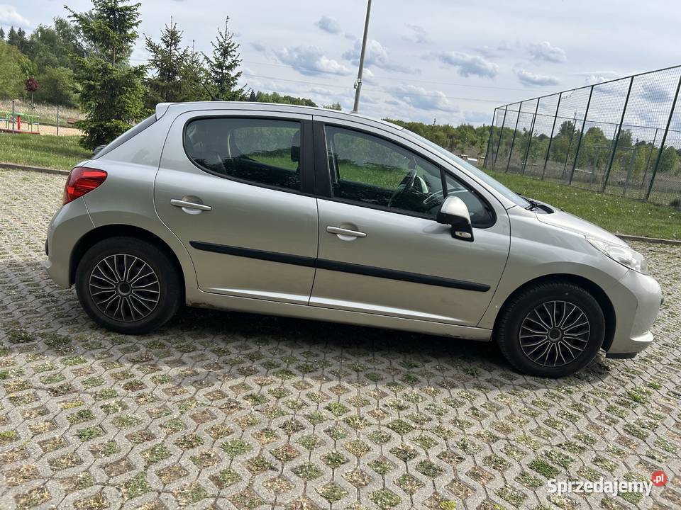 zam na większe osobowe dostawcze Peugeot 207 manualna wielkopolskie Poznań