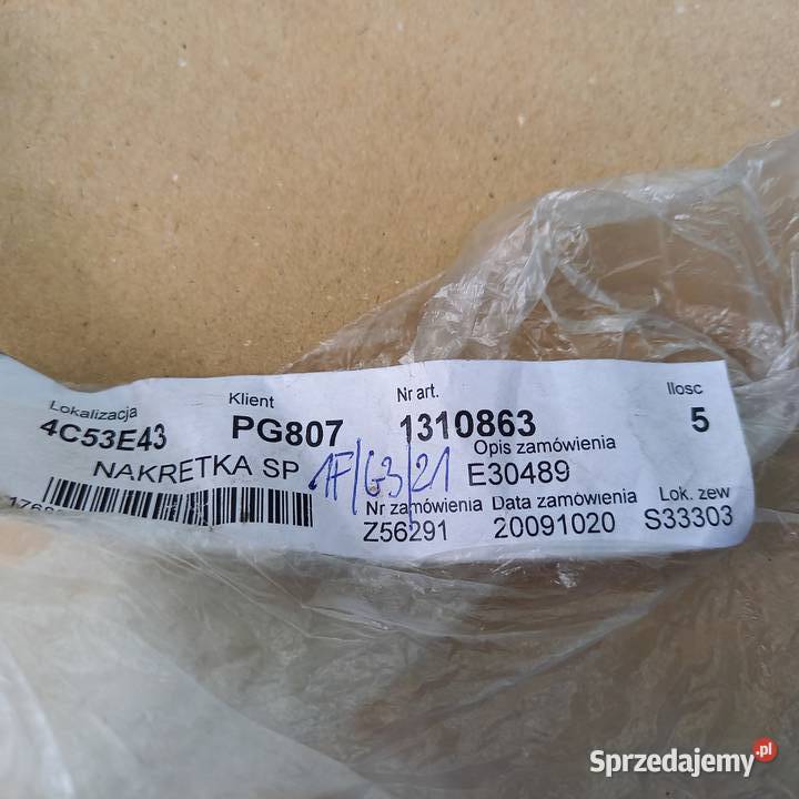 1310863W710219S300 Nakrętka plastikowa małopolskie Kraków sprzedam