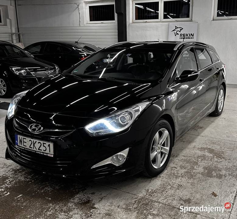 Hyundai i40 bogata wersja 17 Disel Rok produkcji 2014 Słupsk