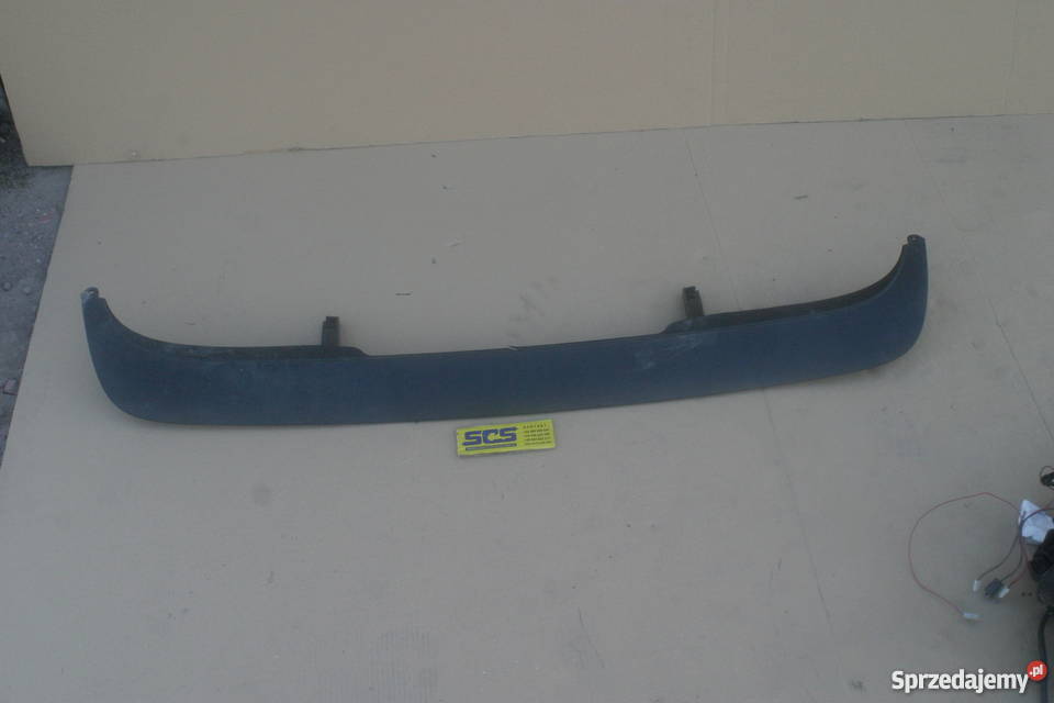 MERCEDES B KLASA W246 LISTWA DOKŁADKA ZDERZAKA Części Bieleń