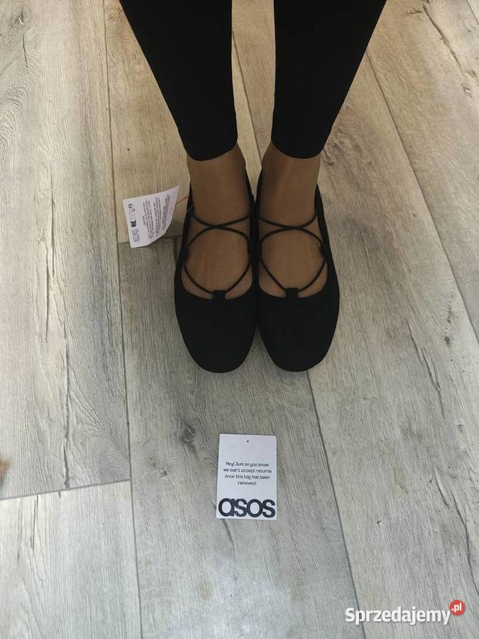 42 ASOS Design Czarne baleriny wieczorowe z Balerinki Kraków sprzedam