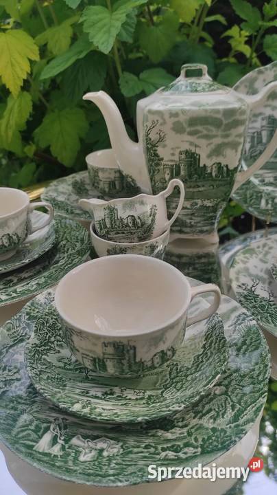 0LD ENGLANDCASTLE STORY JOHNSON BROTHERS GREEN Pabianice