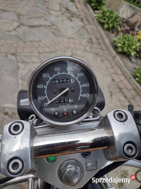 Honda Shadow VT600C Czerwienne