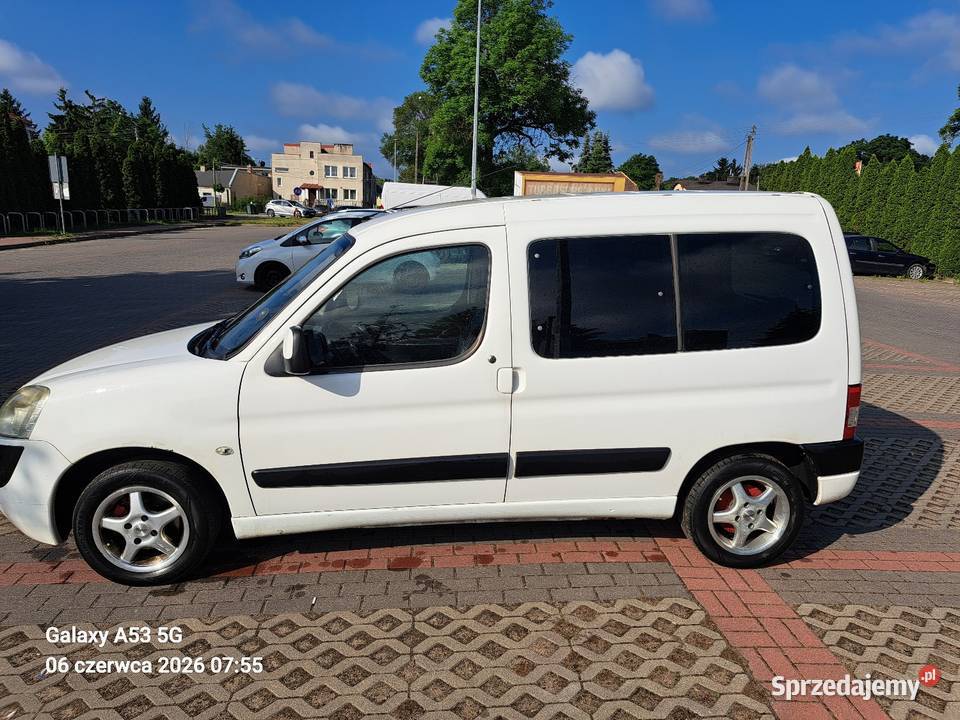 Sprzedam Peugeot partner 16 hdi 90 2007 274414km