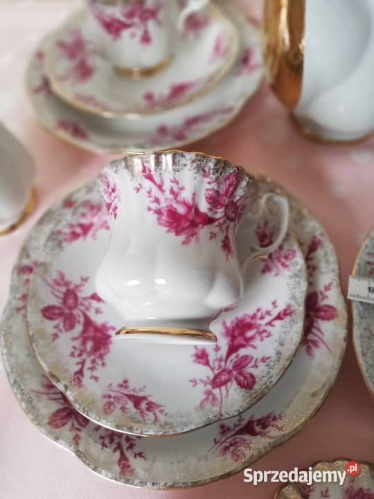 Porcelana Chodzież filiżanki dzbanek mlecznik sprzedam