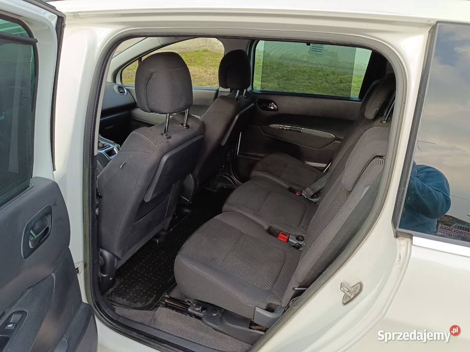 Peugeot 5008 SW 16 diesel wersja 7osobowa 1560cm3 dolnośląskie Legnica