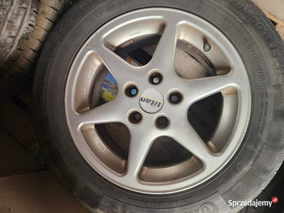 Sprzedam felgi aluminiowe 15 z oponami