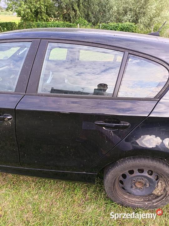 BMW E87 części Słupca sprzedam