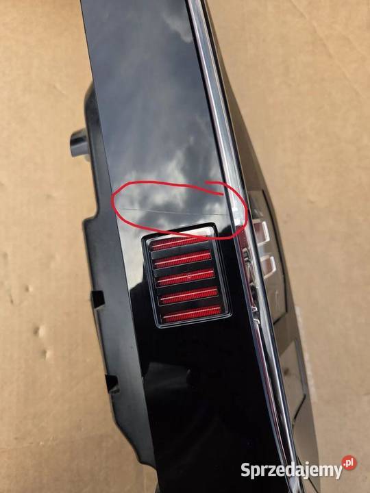 Lampa lewa lewy tył tylna VW Caddy V 2K7945207E