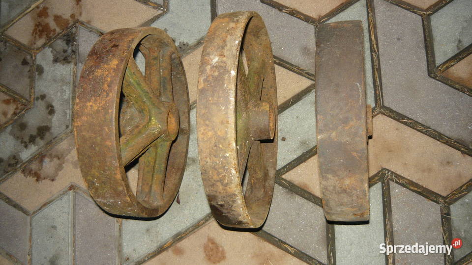 Koła metalowe stare koło żeliwne żelazne Sokółka