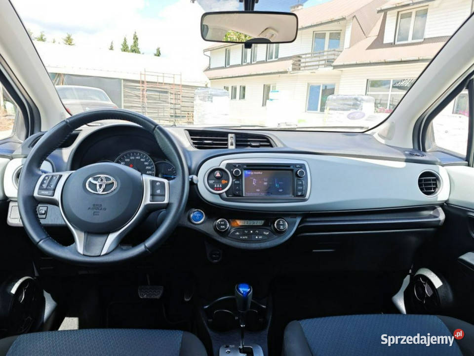 Toyota Yaris Hybryda Kamera A U T O M A T III Hatchback małopolskie Nowy Sącz