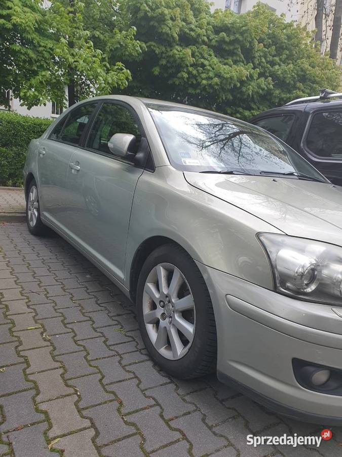 Avensis 2007r benzyna Warszawa nieuszkodzony