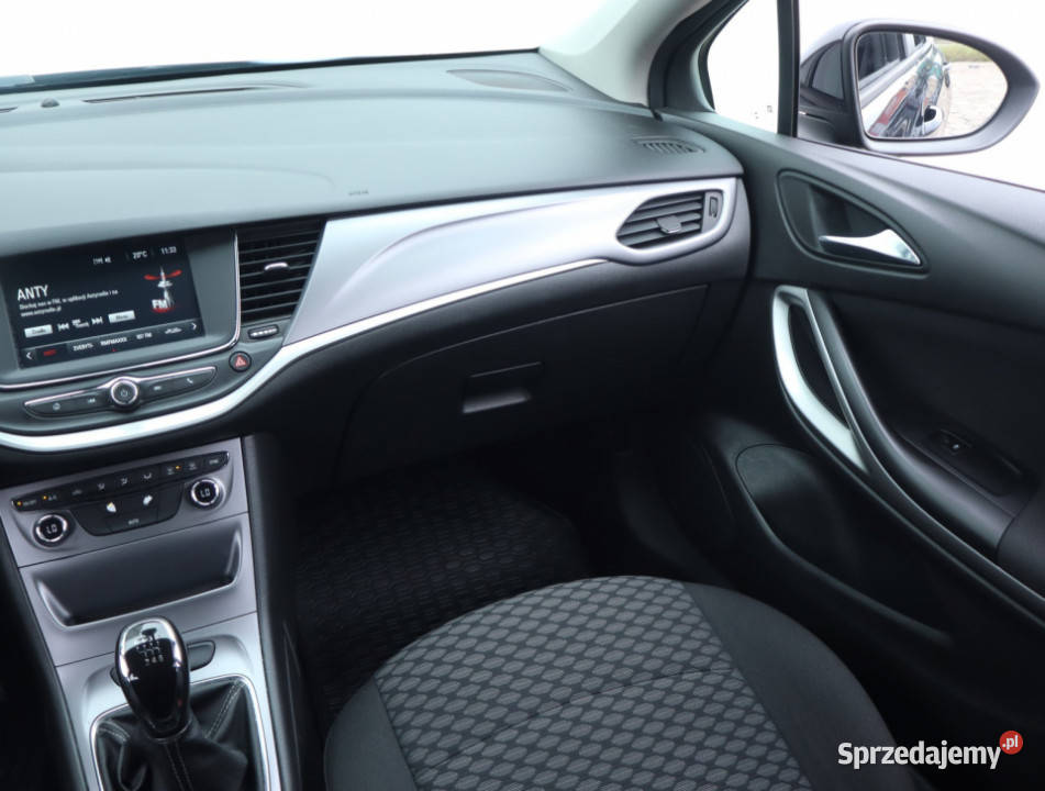 Opel Astra 16 CDTI wielofunkcyjna kierownica Łódź