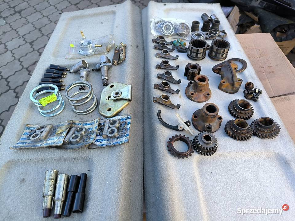 Fiat 126p łożyska PRL synchronizator kondensator Stalowa Wola