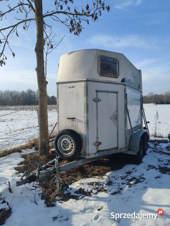 Przyczepa do przewozu koni i innych zwierząt lubelskie Serniki