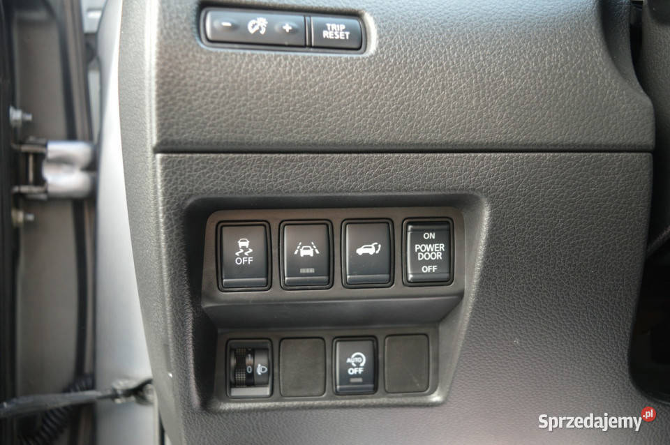 Nissan XTrail 17 dCi Serwis 100bezwypadkowy LED nawigacja Hrubieszów