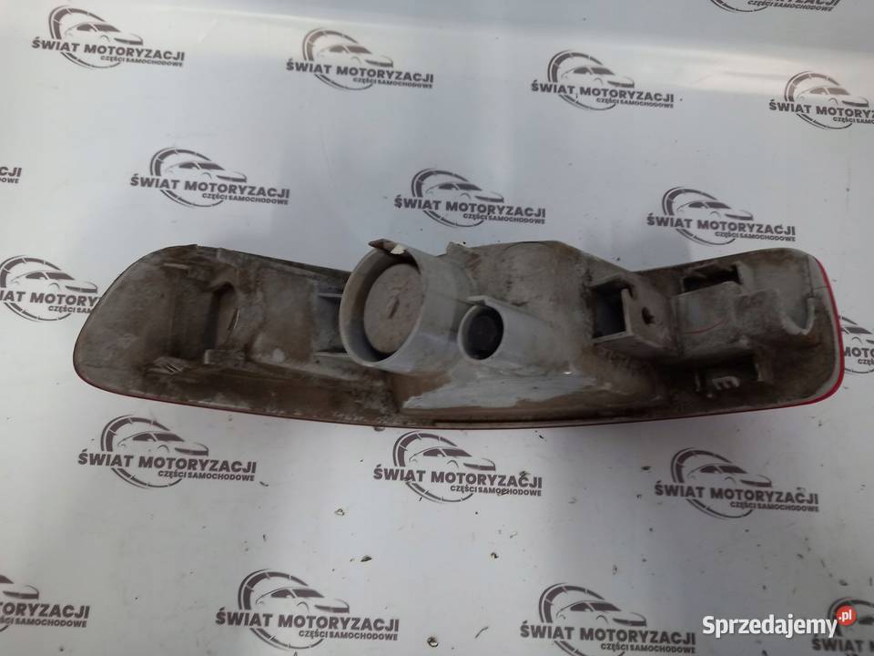 OUTLANDER II 08r lampa lewa tył w zderzak Kielce