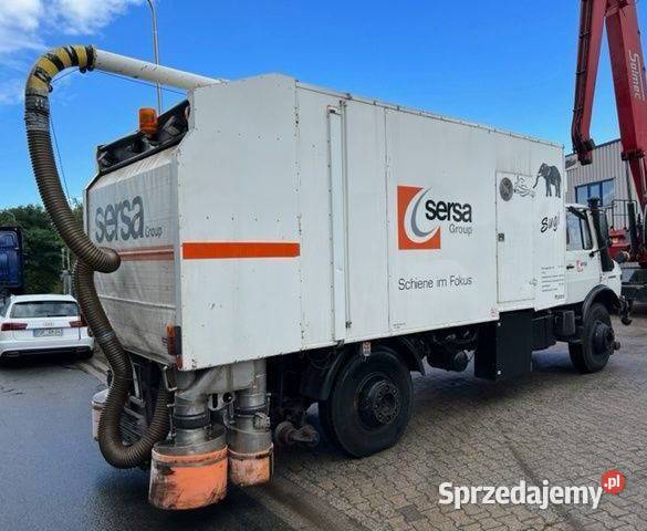 Mercedes Unimog 4x4 kolejowy na tory 2 drogowy Rok produkcji 1990 Warszawa