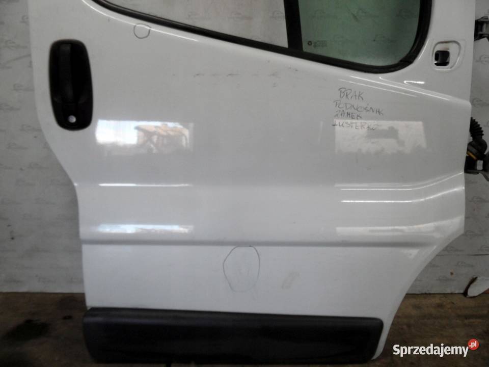 OPEL VIVARO A TRAFIC 08r drzwi prawy przód osobowe Karoseria świętokrzyskie