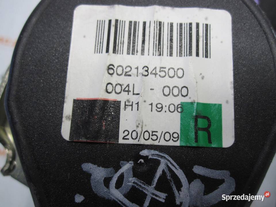 AUDI A3 8P II LIFT 10r pas bezpieczeństwa prawy osobowe