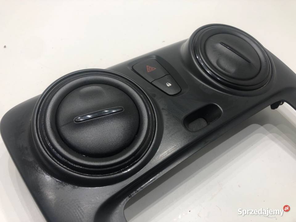 KRATKA NAWIEWU PRZÓD DACIA DOKKER 682606882R