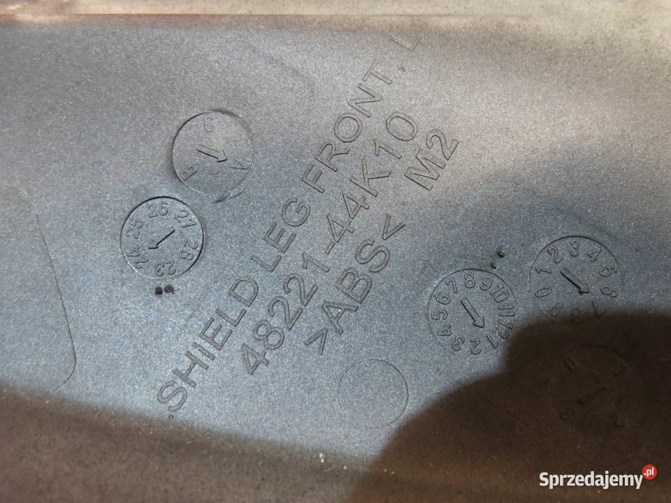 SUZUKI BURGMAN 125 OWIEWKA OSŁONA BOK BOCZEK mazowieckie Warszawa sprzedam