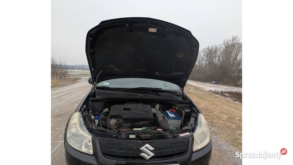 Suzuki SX4 16 LPG 107 3letni gaz kompaktowy SUV Ciechocinek