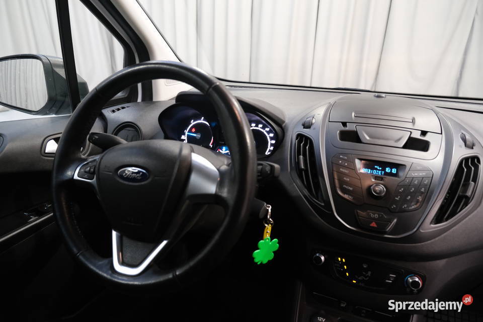 FORD TRANSIT COURIER 2019 149800 ccm 100 Warszawa