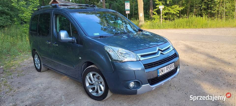 Citroen Berlingo Multispace Panorama 16hdi 109 światła przeciwmgielne Mielec