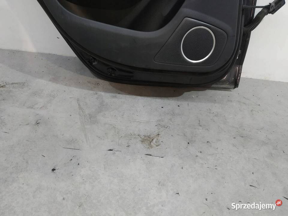 DRZWI LEWE TYŁ KOMBI AVANT LZ7L Audi A4 IV sprzedam