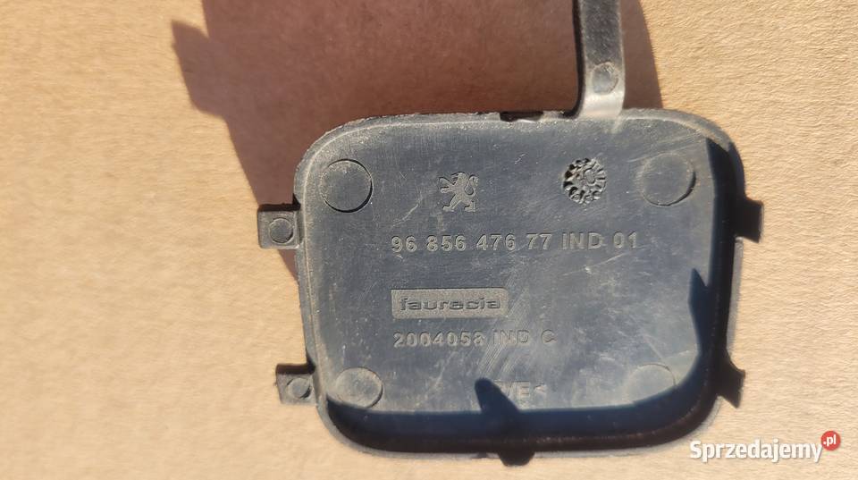 PEUGEOT 3008 I ZAŚLEPKA HAKA ZDERZAKA TYŁ Ruda Śląska sprzedam