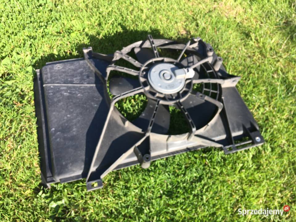 Mazda 2 Krata chłodnicy wentylator Ok uszkodzone Łódź sprzedam