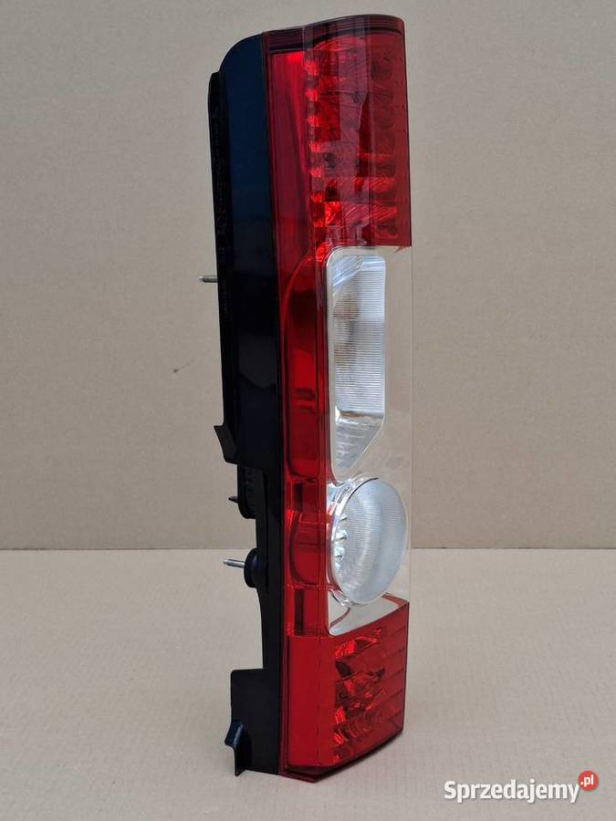 DUCATO JUMPER BOXER LAMPA PRAWY TYŁ PRAWA TYLNA dostawcze